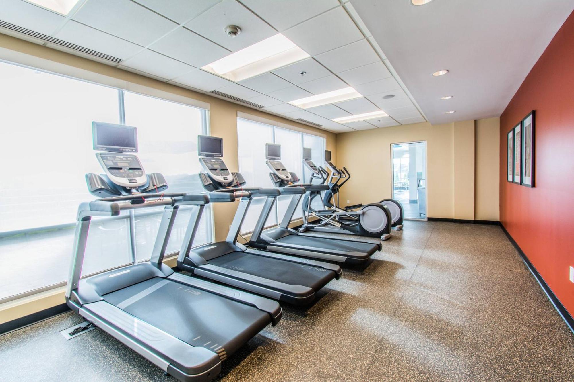 Towneplace Suites By Marriott Evansville Newburgh Eksteriør billede
